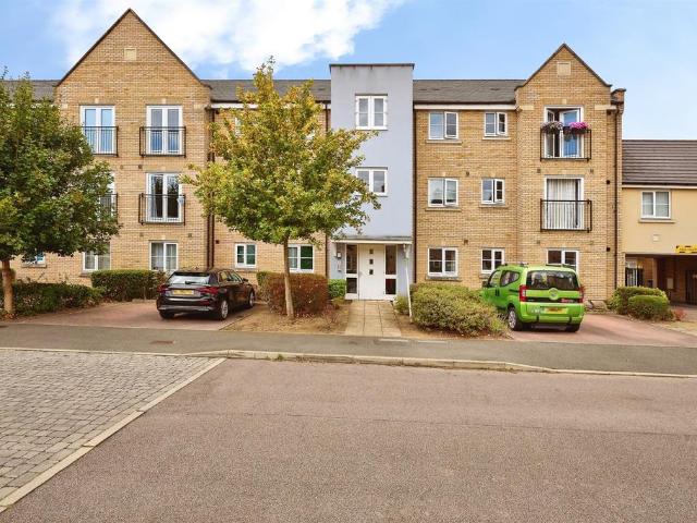 2 bedroom flat for sale