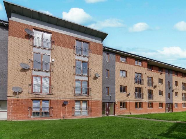 2 bedroom flat for sale