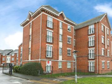 2 bedroom flat for sale
