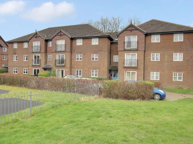 2 bedroom flat for sale