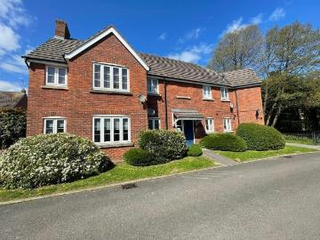 Woodmancote Dursley, GL11 - Swimming pool