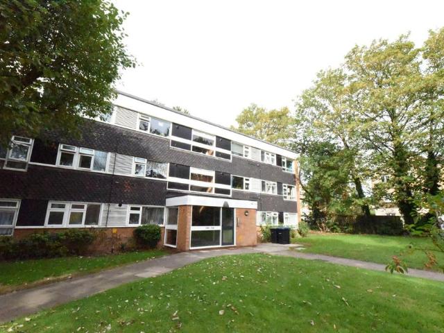 2 bedroom flat for sale