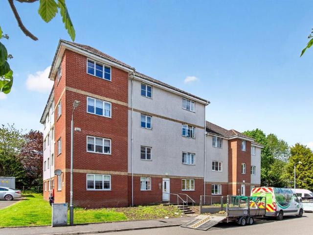 2 bedroom flat for sale