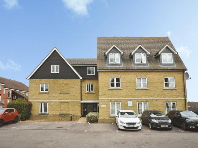 2 bedroom flat for sale