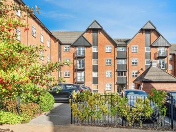 2 bedroom flat for sale