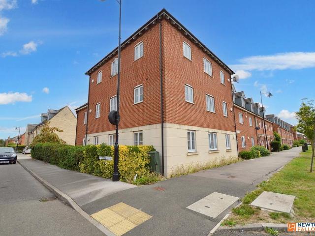 2 bedroom flat for sale