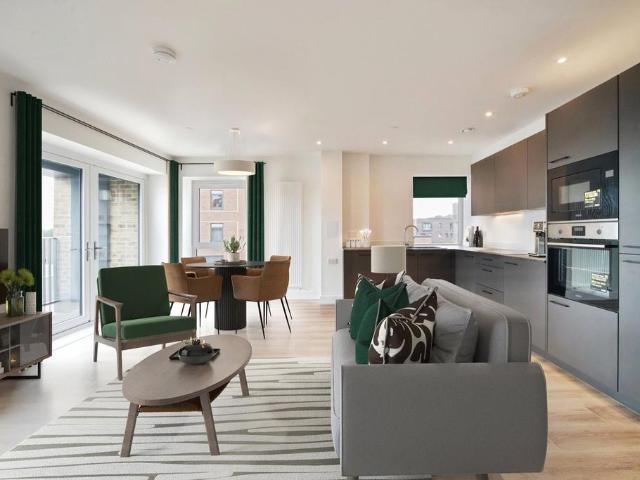 2 bedroom flat for sale