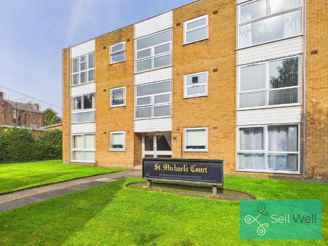 2 bedroom flat for sale