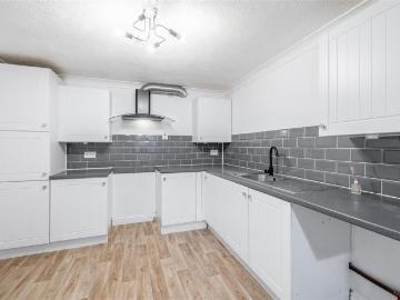 Boston, Lincolnshire county - Lift, Equipped kitchen