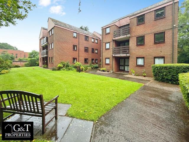 2 bedroom flat for sale