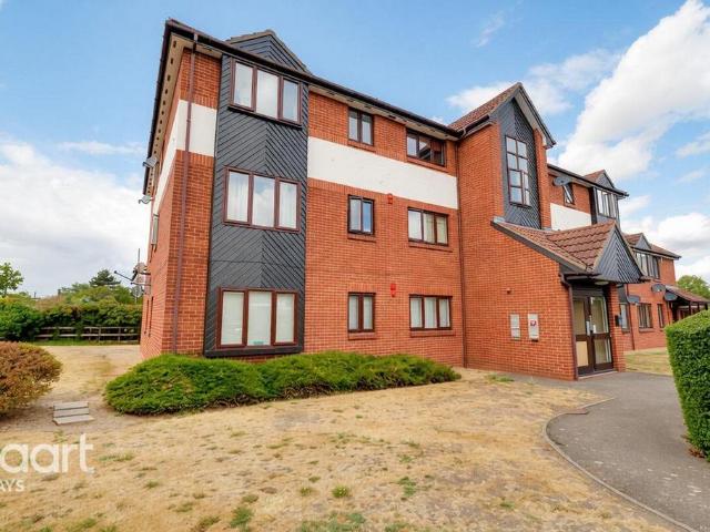 2 bedroom flat for sale