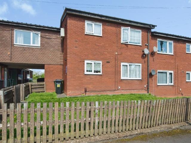 2 bedroom flat for sale