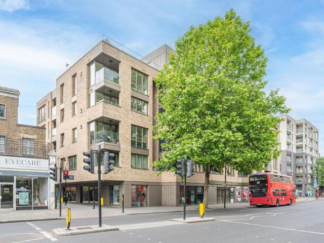 2 bedroom flat for sale