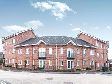 2 bedroom flat for sale