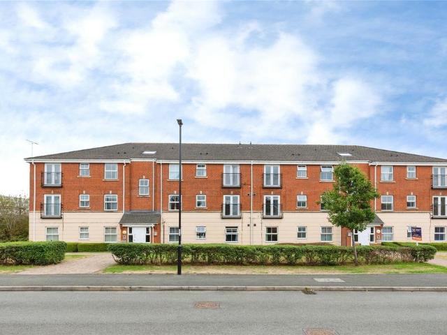 2 bedroom flat for sale