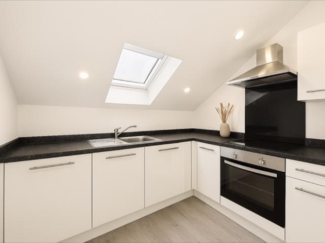 2 bedroom flat for sale