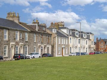 Flat for sale in Shetland - Equipped kitchen