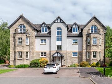 2 bedroom flat for sale
