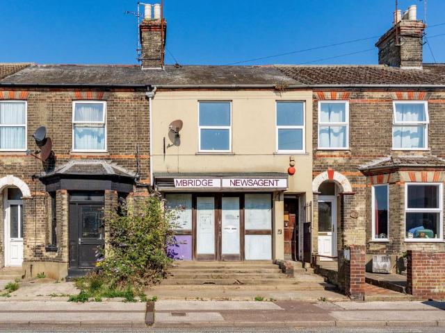 2 bedroom flat for sale