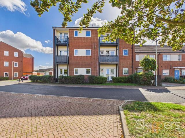 2 bedroom flat for sale