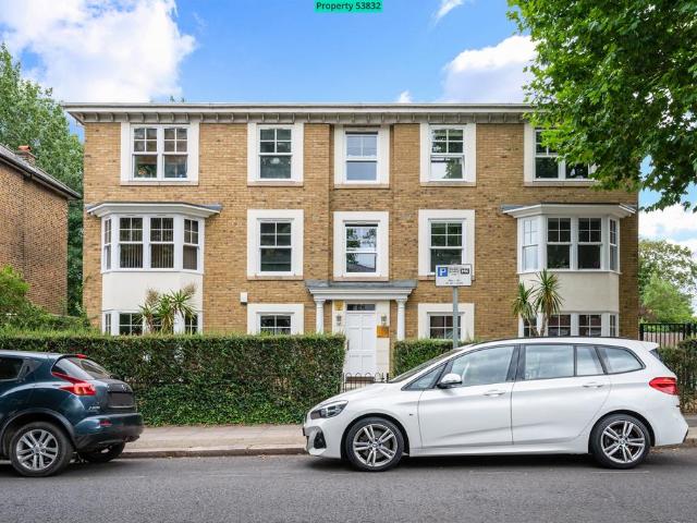 2 bedroom flat for sale