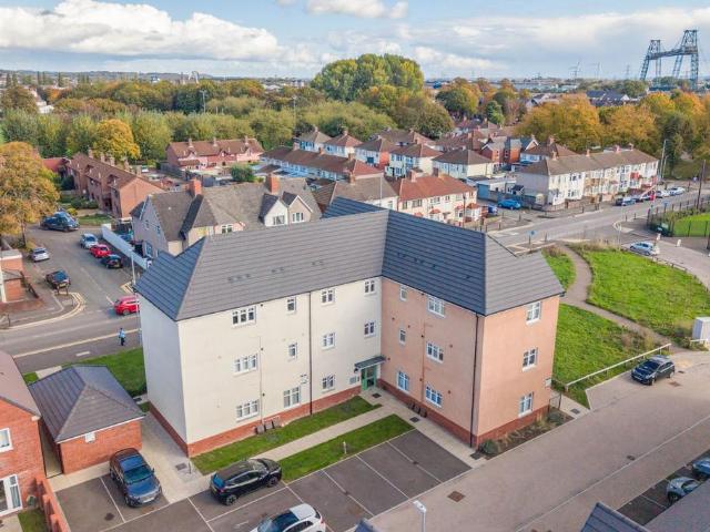2 bedroom flat for sale