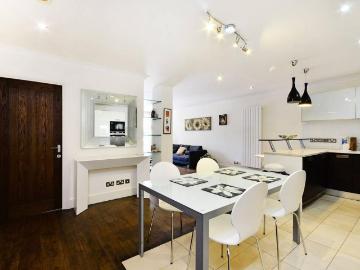 Fields, London, Greater London - Lift, Security