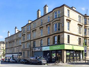 2 bedroom flat for sale
