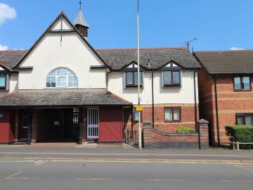 2 bedroom flat for sale