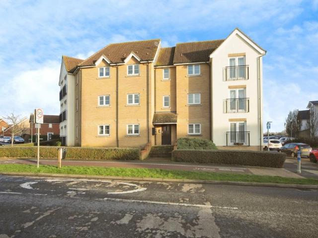 2 bedroom flat for sale