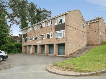 2 bedroom flat for sale
