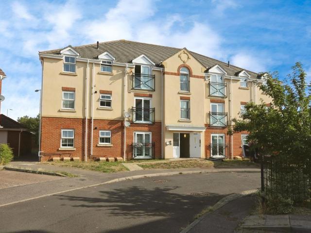 2 bedroom flat for sale