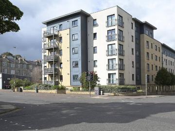Leith, Edinburgh, Shetland - Balcony, Equipped kitchen