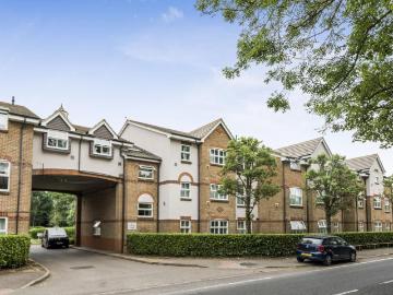 2 bedroom flat for sale