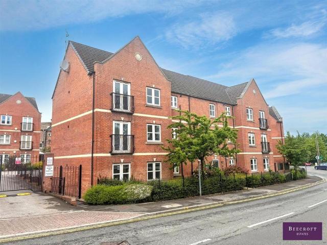 2 bedroom flat for sale