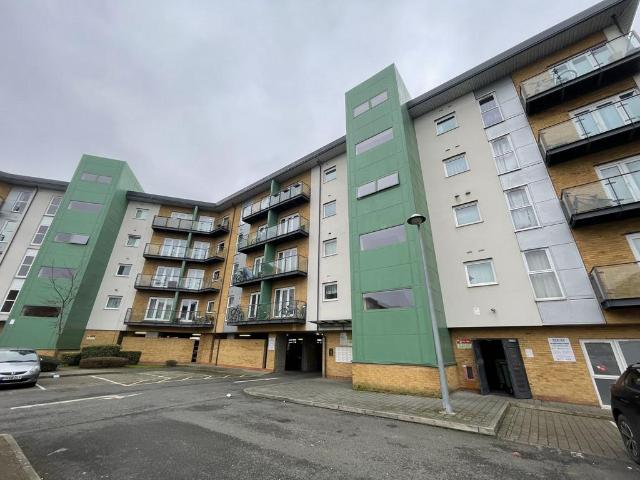 2 bedroom flat for sale
