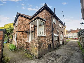 2 bedroom flat for sale