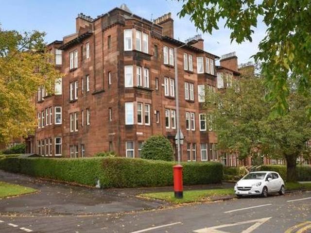 2 bedroom flat for sale in 50 Edgehill Road Broomhill G11 7JD G11