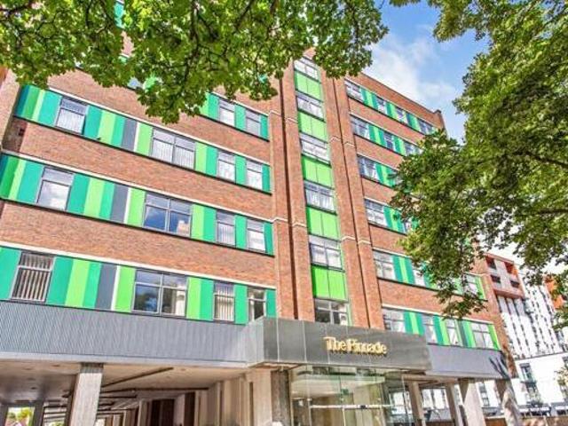 2 Bedroom Flat For Sale In 59 Victoria Avenue, Southend On Sea
