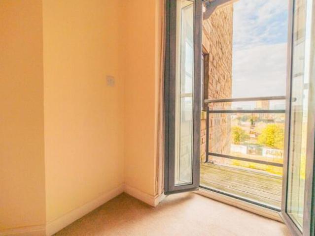 2 bedroom flat for sale in The Granary, Cardiff Bay, CF10