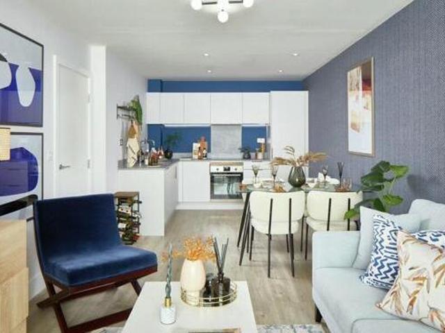 2 Bedroom Flat For Sale In Watford