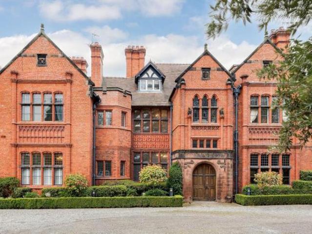 2 bedroom flat for sale in West Bank, Chester, CH1