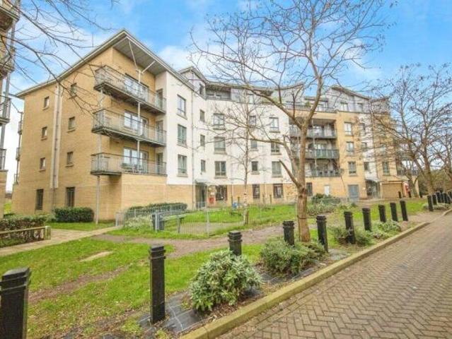 2 bedroom flat for sale in Yeoman Close, IPSWICH, Suffolk, IP1