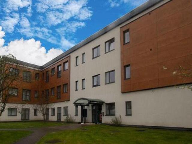 2 Bedroom Flat For Sale In York, North Yorkshire