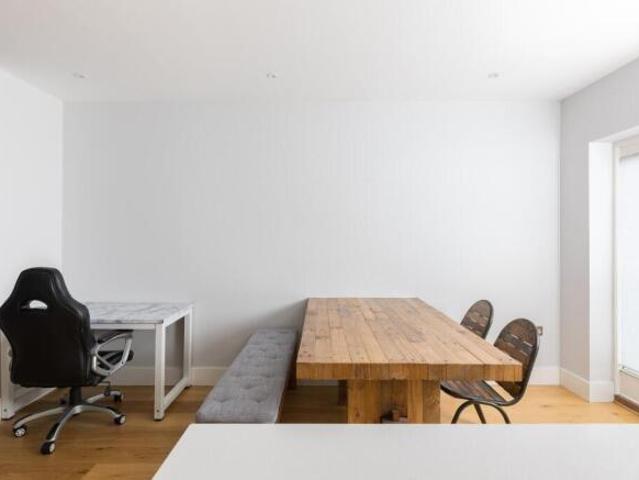2 bedroom flat for sale in Avenue Road, Leamington Spa, CV31