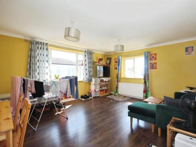 2 bedroom flat for sale in Brunswick Street, Leamington Spa, CV31