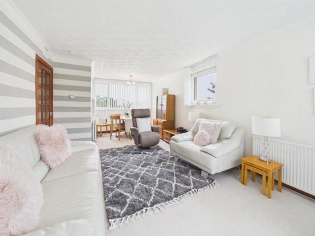 2 bedroom flat for sale in Darwin Road, Westwood, East Kilbride, G75