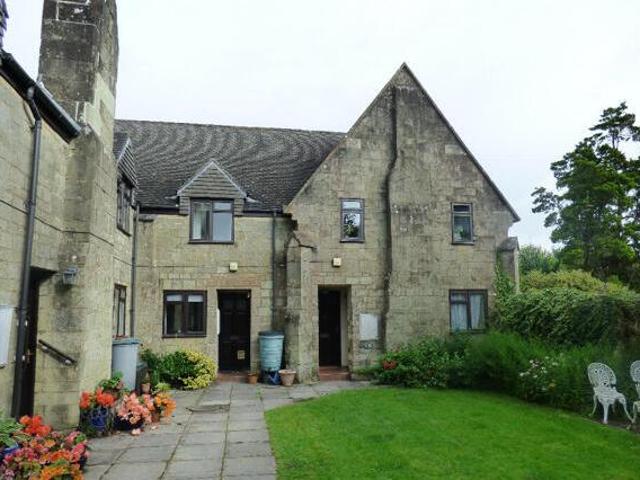 2 Bedroom Flat For Sale In Dorset