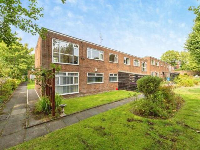 2 bedroom flat for sale in Dudlow Nook Road, Liverpool, L18