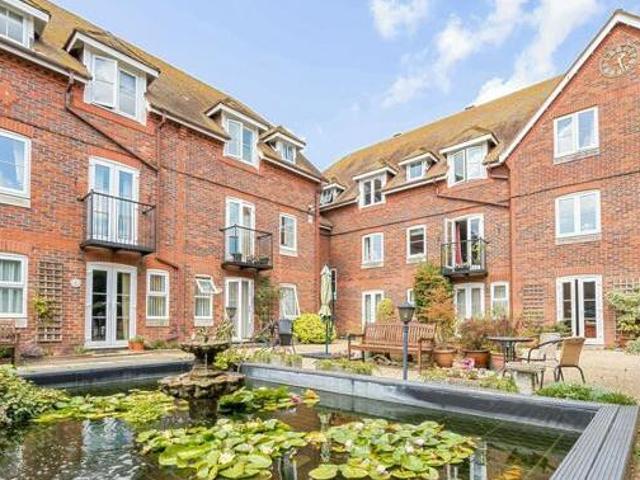 2 Bedroom Flat For Sale In Faversham